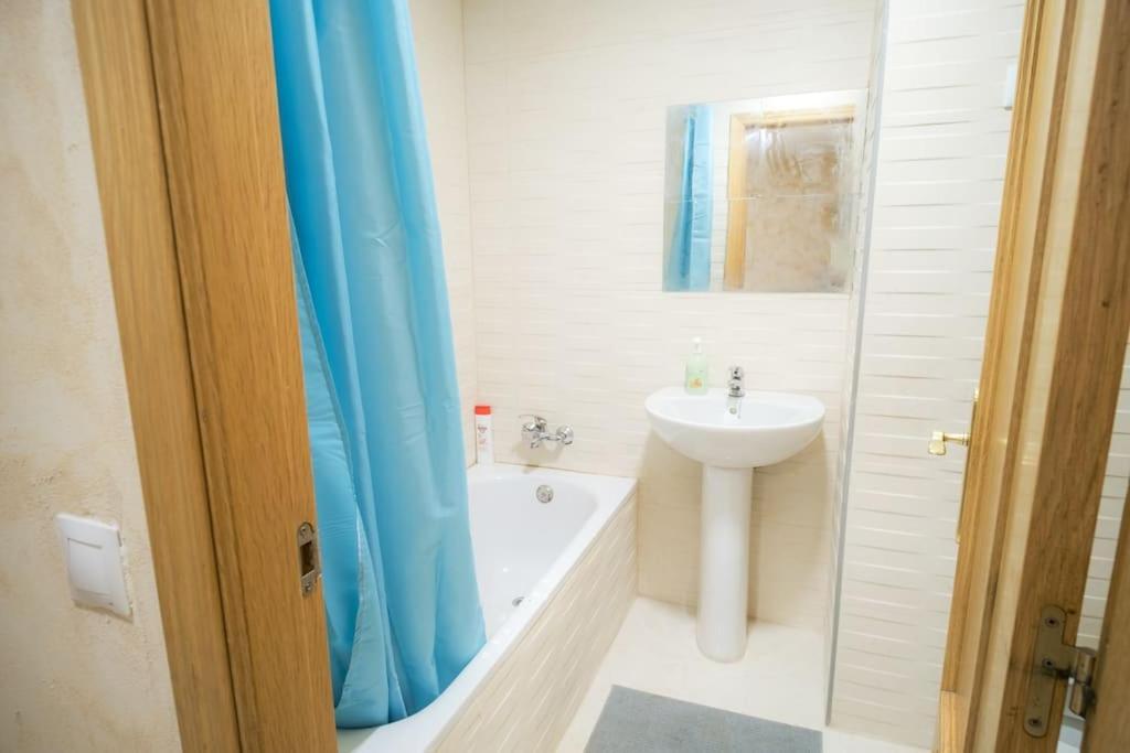 Апартаменты Piso Acogedor En Madrid Centro Экстерьер фото